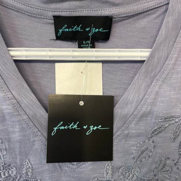 NWT Faith & Zoe Women’s Tank top in lilac size Small - Picture 3 of 9